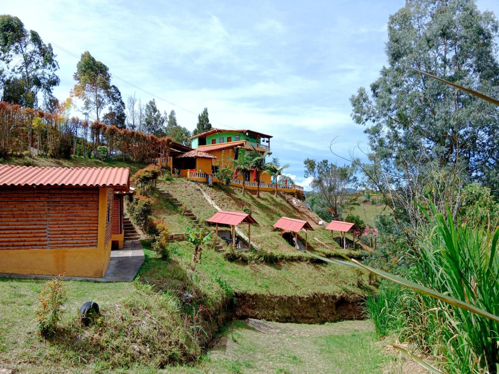 Vista Hermosa Eco Hostal Carmen de Viboral Exteriör bild