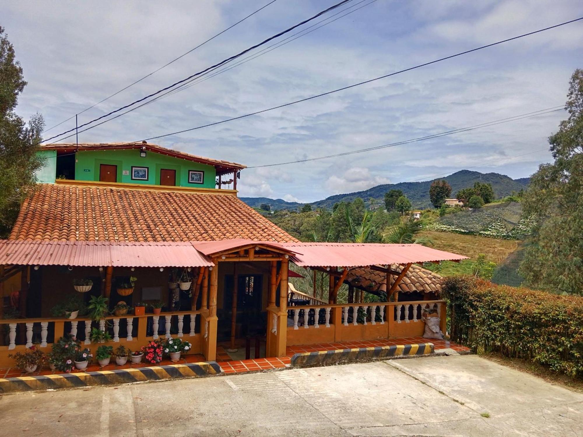 Vista Hermosa Eco Hostal Carmen de Viboral Exteriör bild